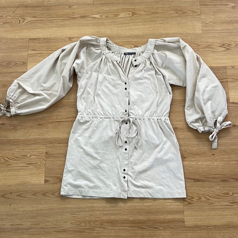 Zara Womens Puff Sleeve Nude Mini Dress Small Neutral Minimalist Button Down
